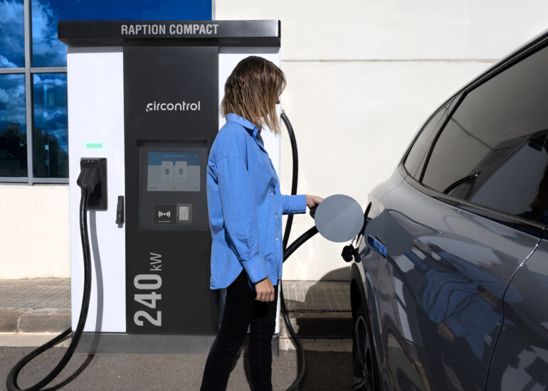 Comment installer une borne de recharge Circontrol chez vous en entreprise