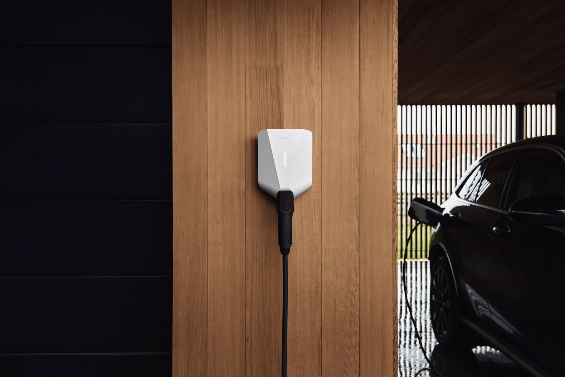 Easee La borne de recharge intelligente qui s'adapte à tous les véhicules électriques